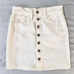NWOT Madewell White Denim Button Front Mini Skirtt